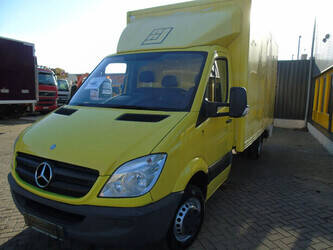 2013-mercedes-benz-sprinter-516-1408394-45064191