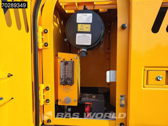 2025-hyundai-r210-1313526-45077335