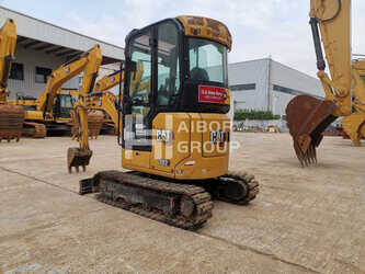 Image for MINI EXCAVATORS 2021 Caterpillar 302