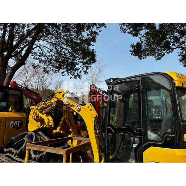 2023 Caterpillar 302-45077658