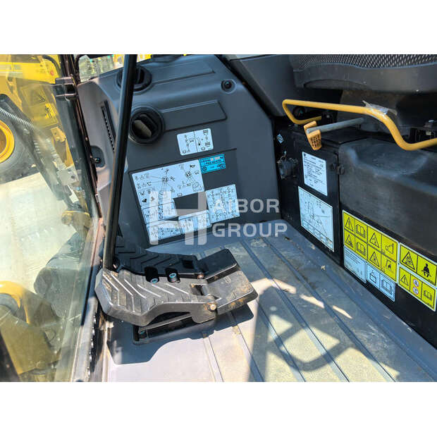 2024 كاتربيلر 302-45077668