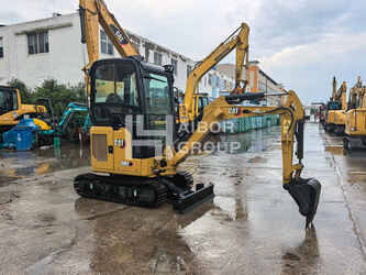 2025-caterpillar-302-45077677