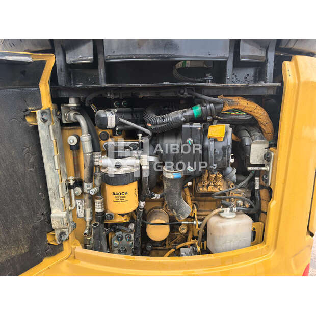 2025 Caterpillar 302-45077686