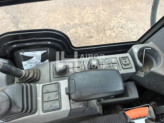 2025-caterpillar-302-45077692