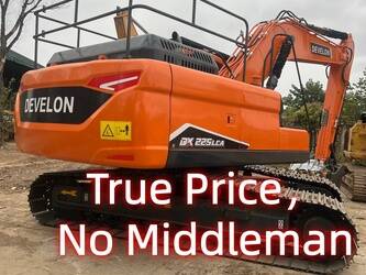 صورة ل حفارات 2024 ديفيلون DX225LCA