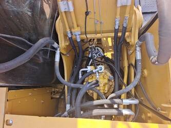 2024-caterpillar-320d2-1408488-45090362