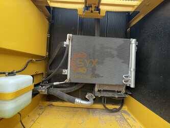 2021-komatsu-pc220-8n1-1408492-45090436