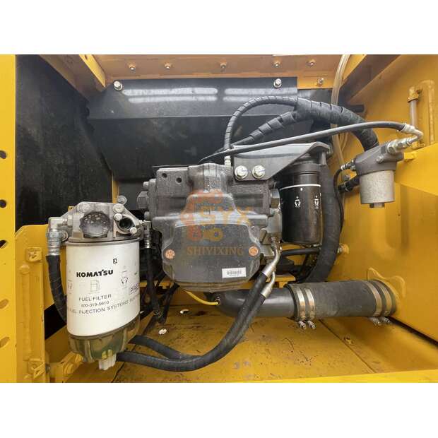 2021 Komatsu PC220-8N1-45090440