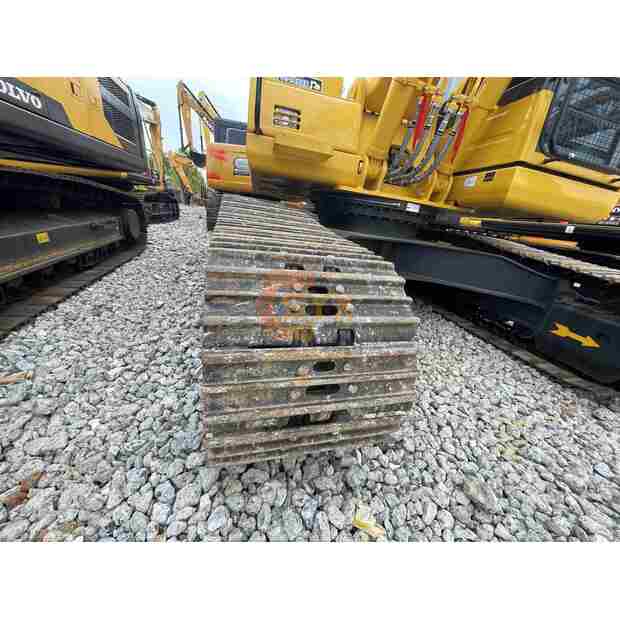 2021 Komatsu PC220-8N1-45090443