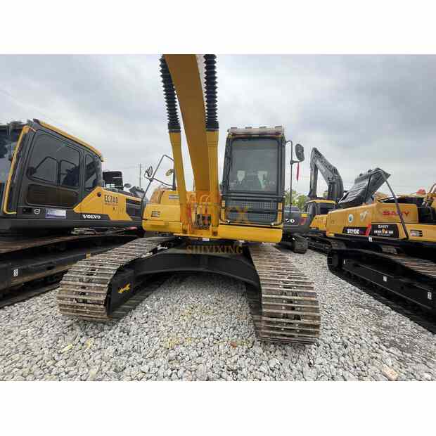 2021 Komatsu PC220-8N1-45090445