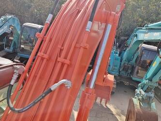 2024-hitachi-zaxis-200-3g-1408496-45090501
