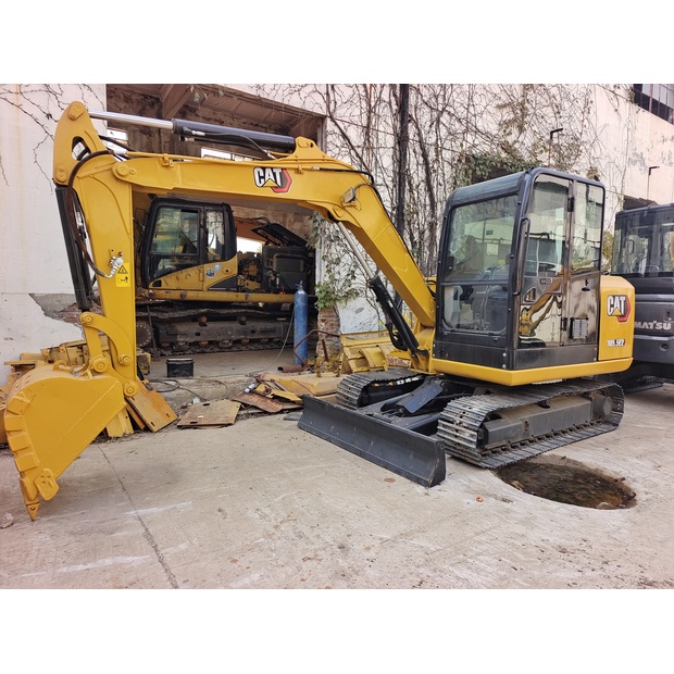 2023 كاتربيلر 305.5E-45091225