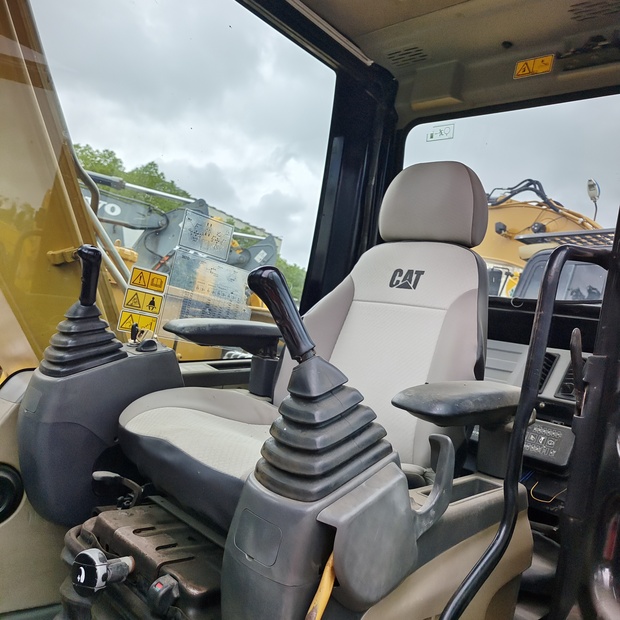 2024 Caterpillar 307D-45091308