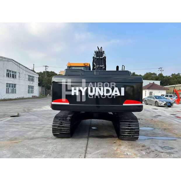2021 Hyundai R220LC-9S-45091359