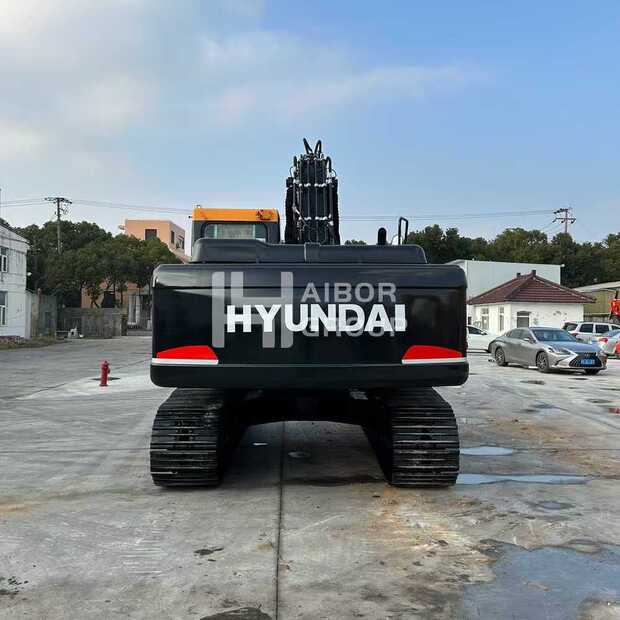 2021 Hyundai R220LC-9S-45091362