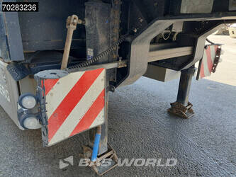 2020-kelberg-others-45091582