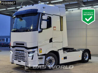 صورة ل رؤوس شاحنات 2023 رينو T520