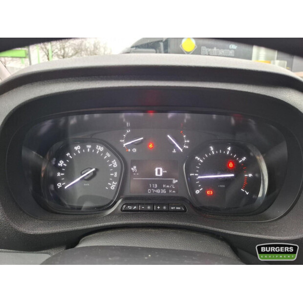 2021 Peugeot Expert-45092585