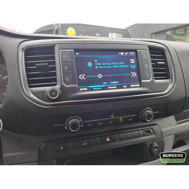 2021 Peugeot Expert-45092589