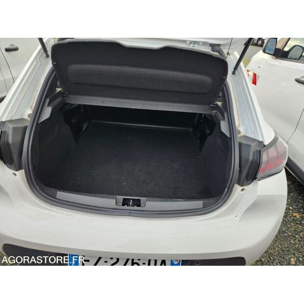 2021 Peugeot 208-45106021