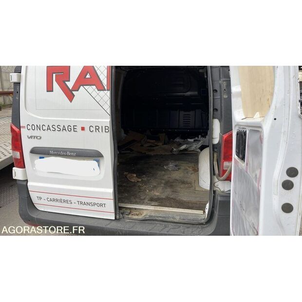 2020 Mercedes-Benz Vito-45106039