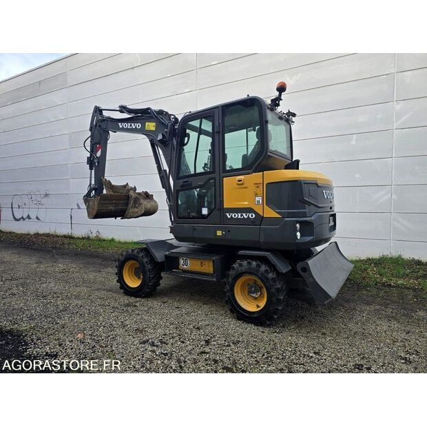 2020 Volvo EW60E-45106092