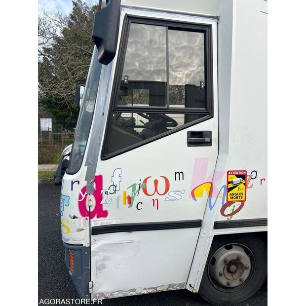 1996 Renault S150-45106105