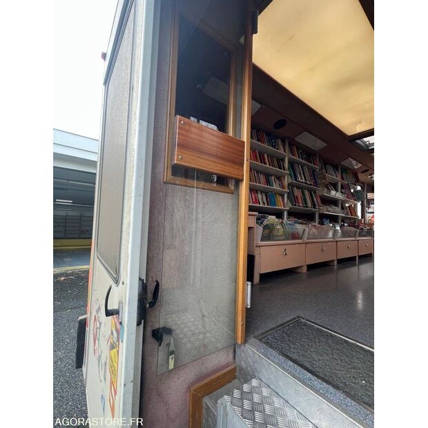 1996 Renault S150-45106118