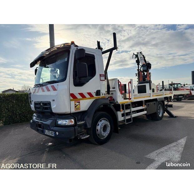 2019 Renault D-45106149