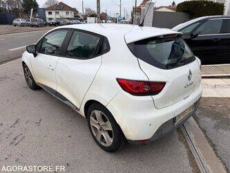 2014-renault-clio-1408666-45106186