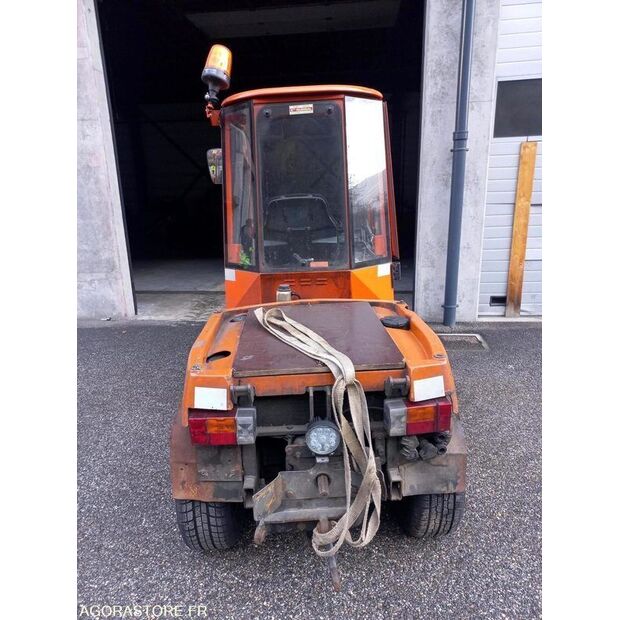 2000 Holder C240-45106201