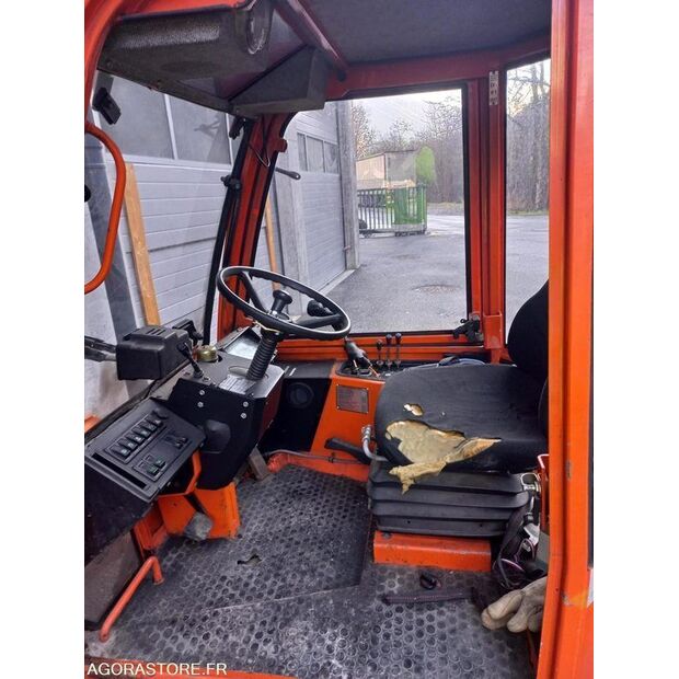 2000 Holder C240-45106204