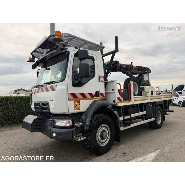 2019 Renault D-45106215