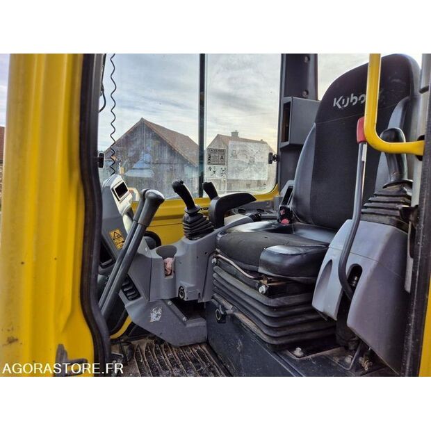 2015 KUBOTA U48-4-45106277