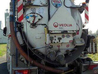 2009-man-26-364-1408677-45106403