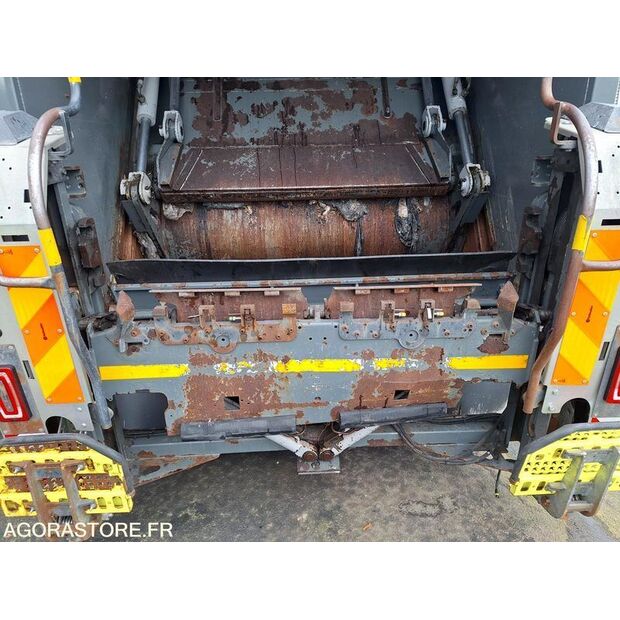 2016 Renault D WIDE-45106448