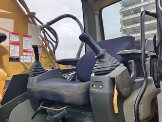 2023-caterpillar-320d-1408697-45106481