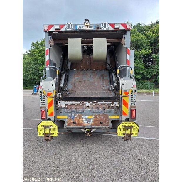 2016 Renault D WIDE-45106537