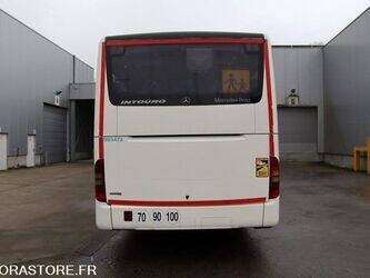 2009-mercedes-benz-intouro-1408687-45106577