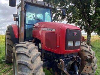 صورة ل تراكتورات زراعية 2002 ماسي فيرغسون 8210 للبيع في بلجيكا