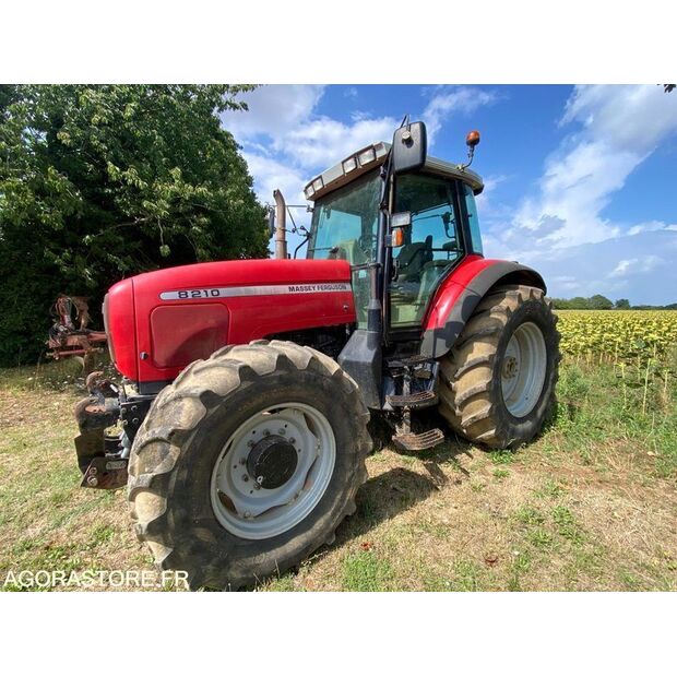 2002 Massey Ferguson 8210-45106769