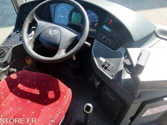 2010-mercedes-benz-intouro-1408712-45106937