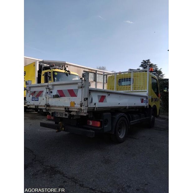 2016 رينو Maxity-45106956