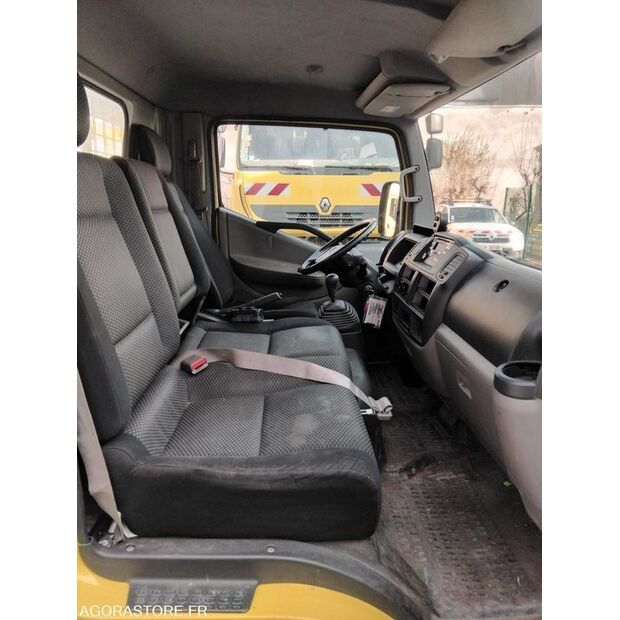 2016 رينو Maxity-45106967