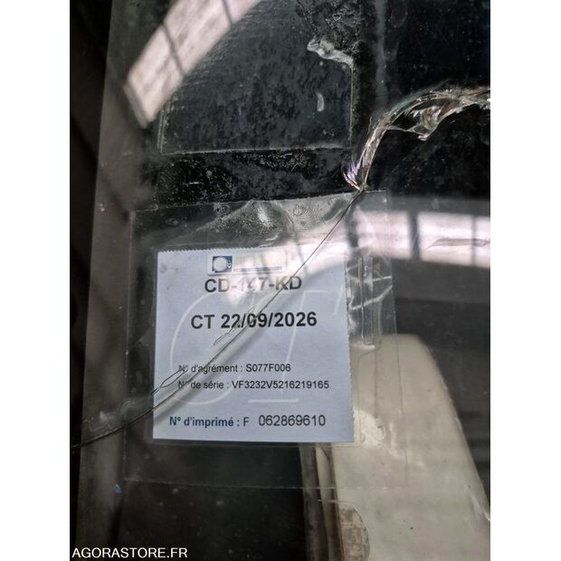 2002 بيجو BOXER-45106981