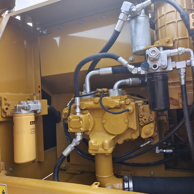 2024 Caterpillar 320D2-45107007