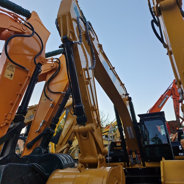 2024 Caterpillar 320DL-45107022