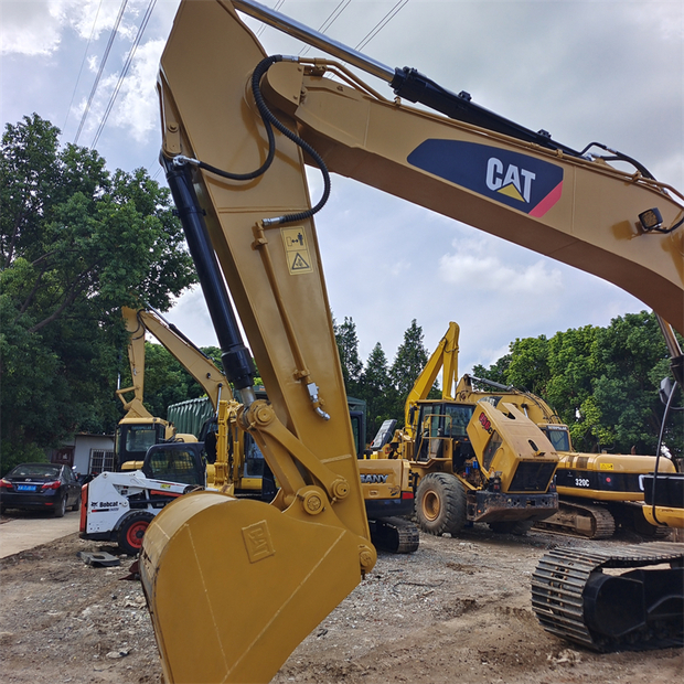 2024 Caterpillar 320DL-45107038