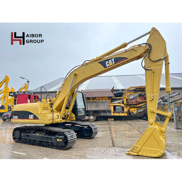 2022 كاتربيلر 320CL-45107130