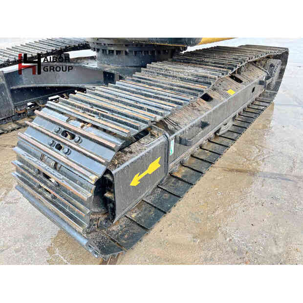 2022 كاتربيلر 320CL-45107136